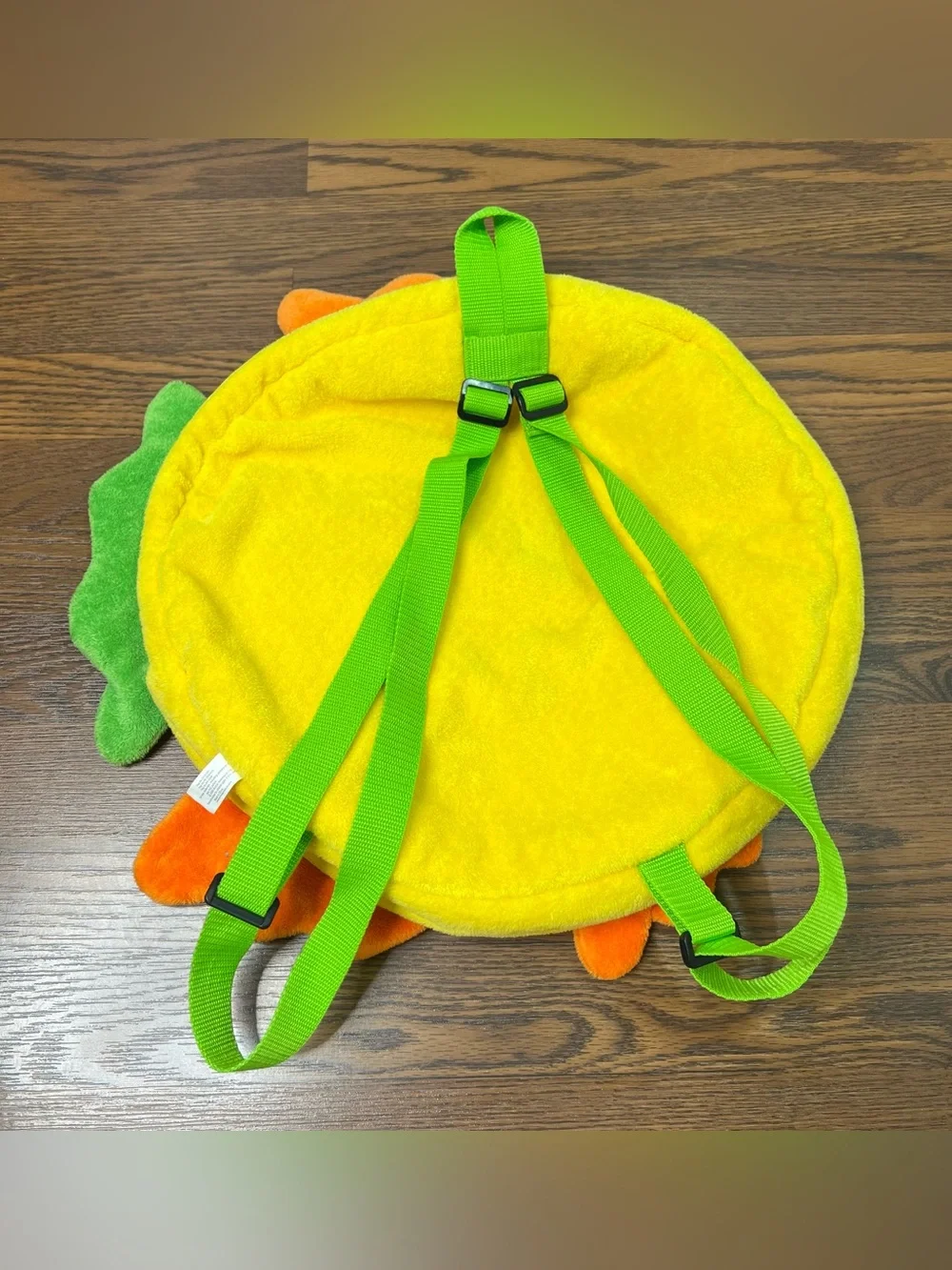Animal Adventure - Plush, Round Yellow fish backpack